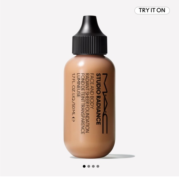 MAC STUDIO RADIANCE FACE AND BODY RADIANT SHEER FOUNDATION N2 Medium beige
